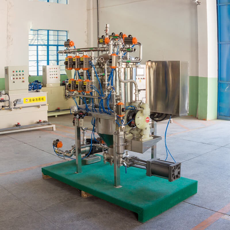 Pharmaceutical Fully automatic Candle Type Filter for Medicine Industry (SS 304, SS316l) 